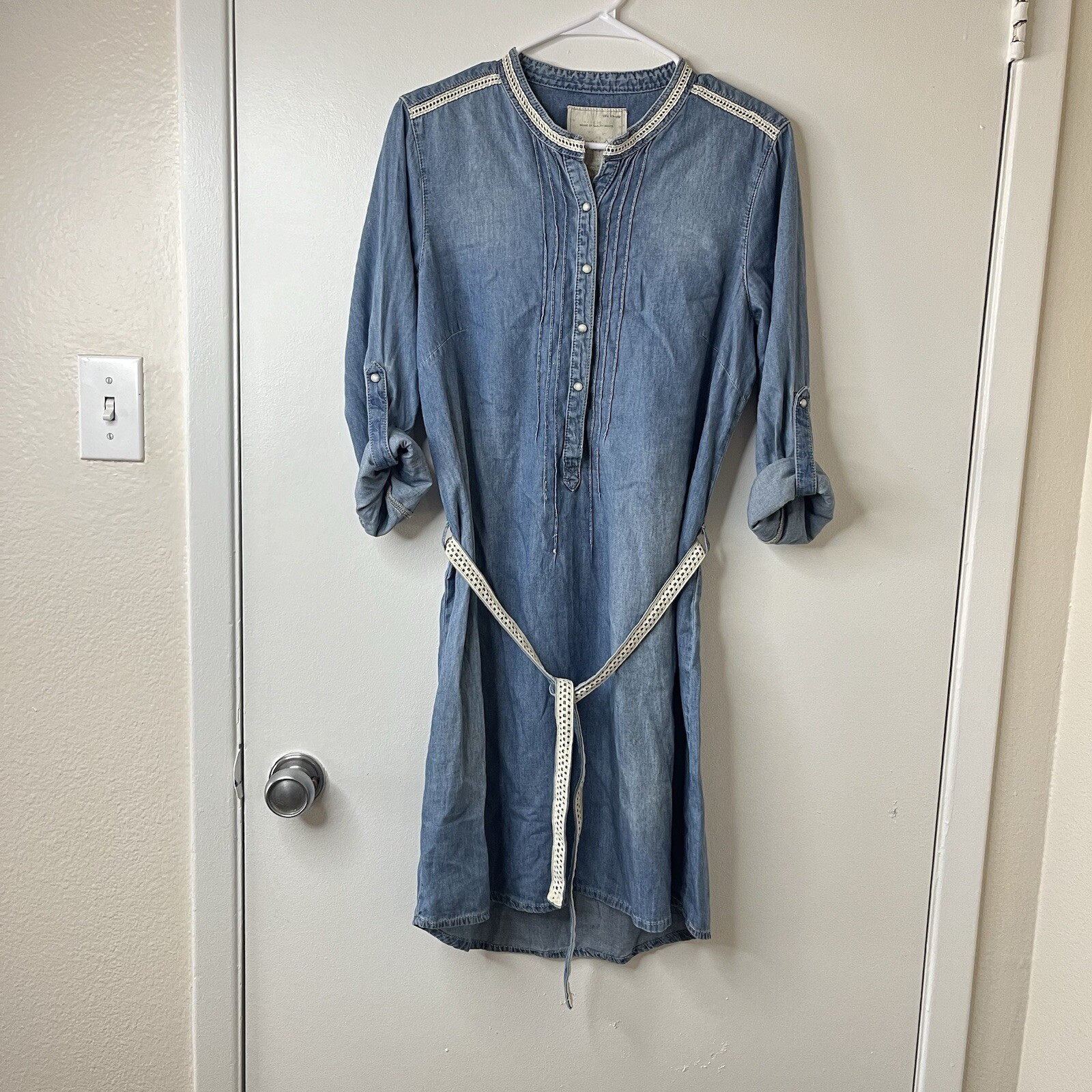 Picture 1 of 7