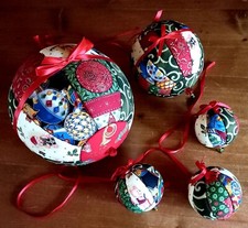 5 Sfere palline di Natale in stoffa -  Patchwork - Realizzate a mano