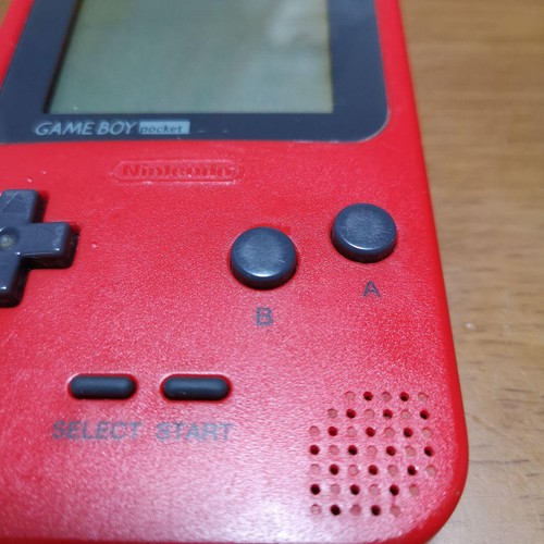 Rare Nintendo Game Boy Pocket Red Console with Box and Manual Included - Picture 5 of 12