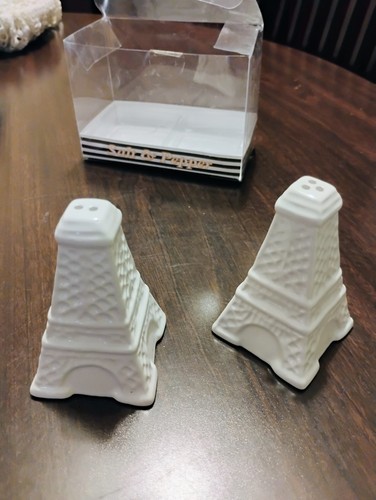 NEW Eiffel Tower Salt & Pepper Shakers White Ceramic 3 1/2 in x 2 1/4 in - Picture 5 of 9