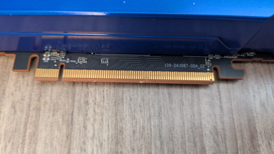 AMD Radeon PRO W6800 32GB GDDR6 *Engineering Sample* GPU Video Card 1/2 - Image 2 of 3
