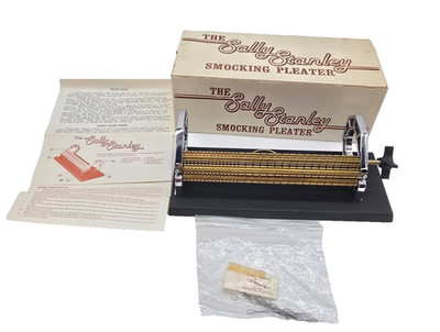 Sally Stanley Smocking Pleater 24 Rows, With Box/Instructions/Needles, Vintage