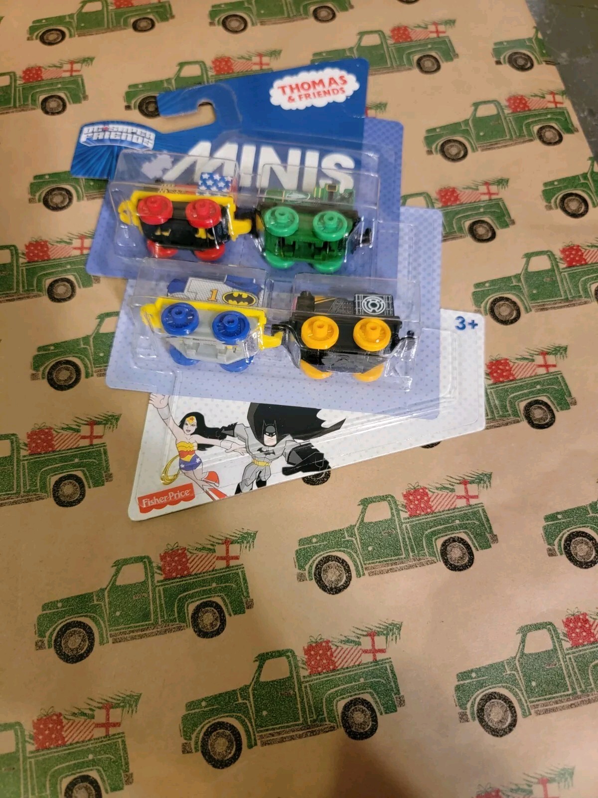 Thomas and Friends Minis DC Super Friends Trains DMM97-0810  NIB