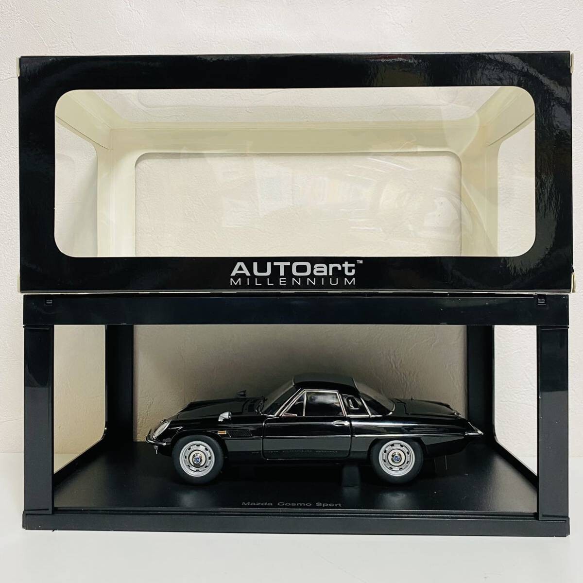 1/18 AUTOart Mazda Cosmo Sport Black w/ Box From Japan Model 1/18 AUTOart Mazda Cosmo Sport Black w/ Box From Japan Model