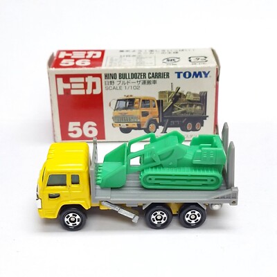 TOMICA 56 HINO BULLDOZER CARRIER 1/102 TOMY DIECAST CAR NEW (BOX
