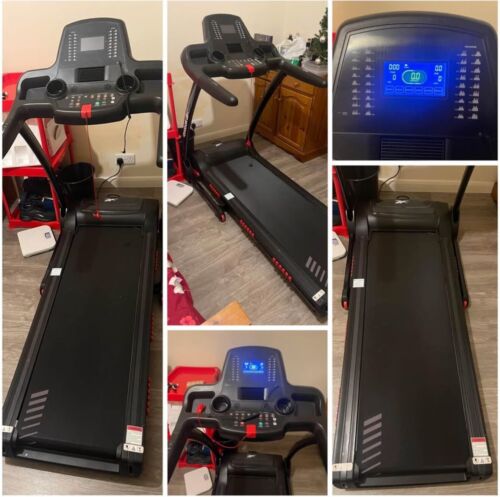 Reebok One GT40S Treadmill - Picture 4 of 9