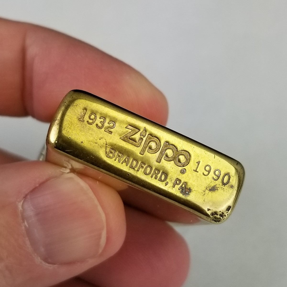 vintage Zippo lighter 1932-1990 commemorative slim gold tone solid