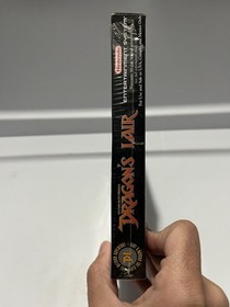 DRAGON'S LAIR (Nintendo NES 1983) Completo En Caja Como Nuevo Coleccionistas y Estuche Protector