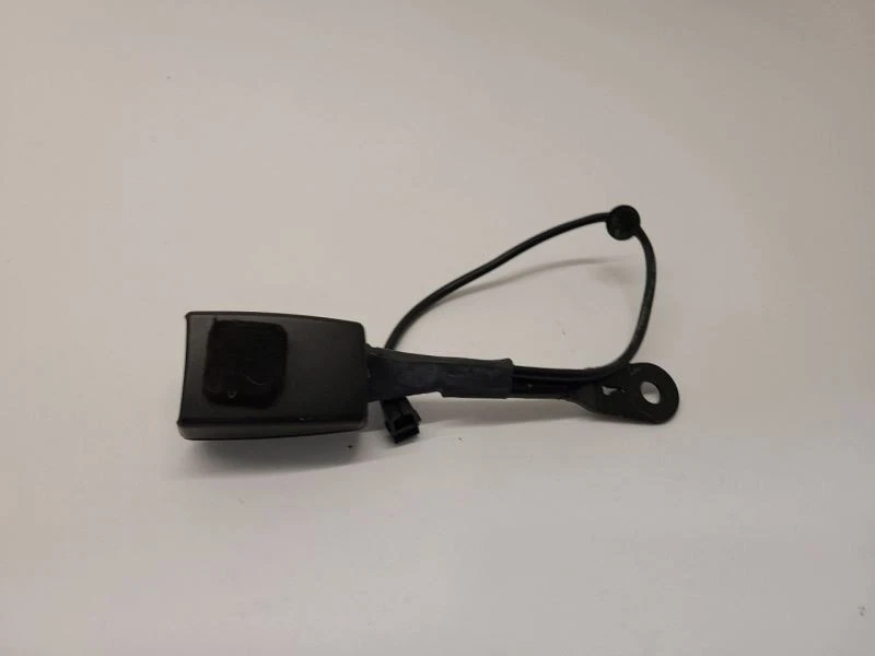 2010 2011 CHEVROLET EQUINOX RH Right Front Bucket Passenger Seat Belt Buckle  - Imagem 3 de 4