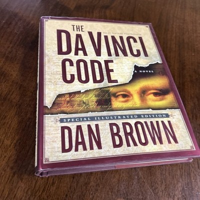 THE DA VINCI CODE Dan Brown SPECIAL ILLUSTRATED 1ST EDITION HCDJ 2004 LIKE NEW!