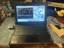 Lenovo 100e 2nd Gen AST 11.6 Inch Fedora Linu...