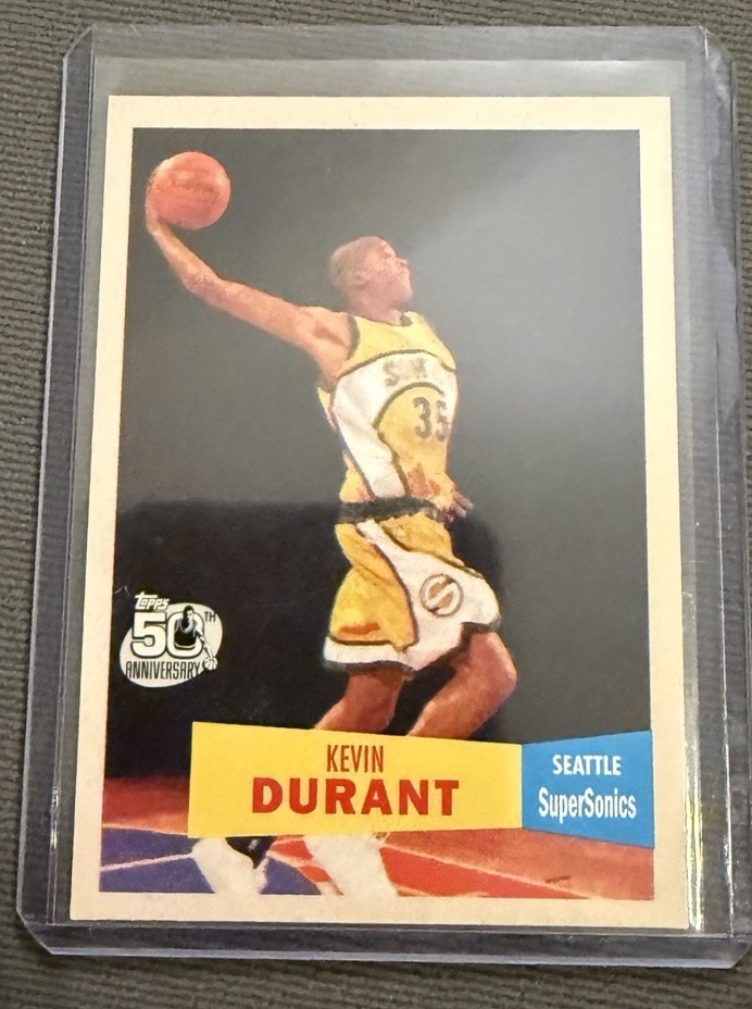 2007-08 Topps 1957-58 Variation #112 KEVIN DURANT Rookie RC 50th Anniversary