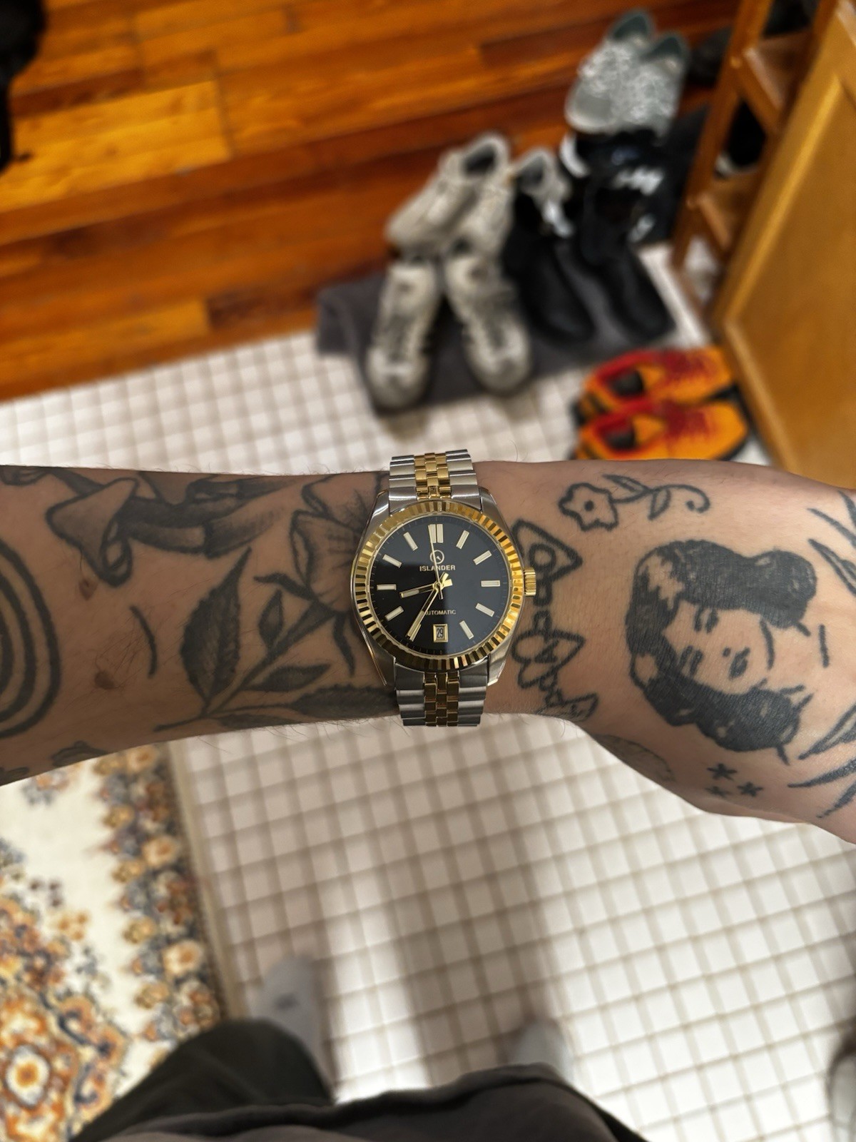 Islander Hi-Beat Automatic Two-tone Wristwatch - image 3