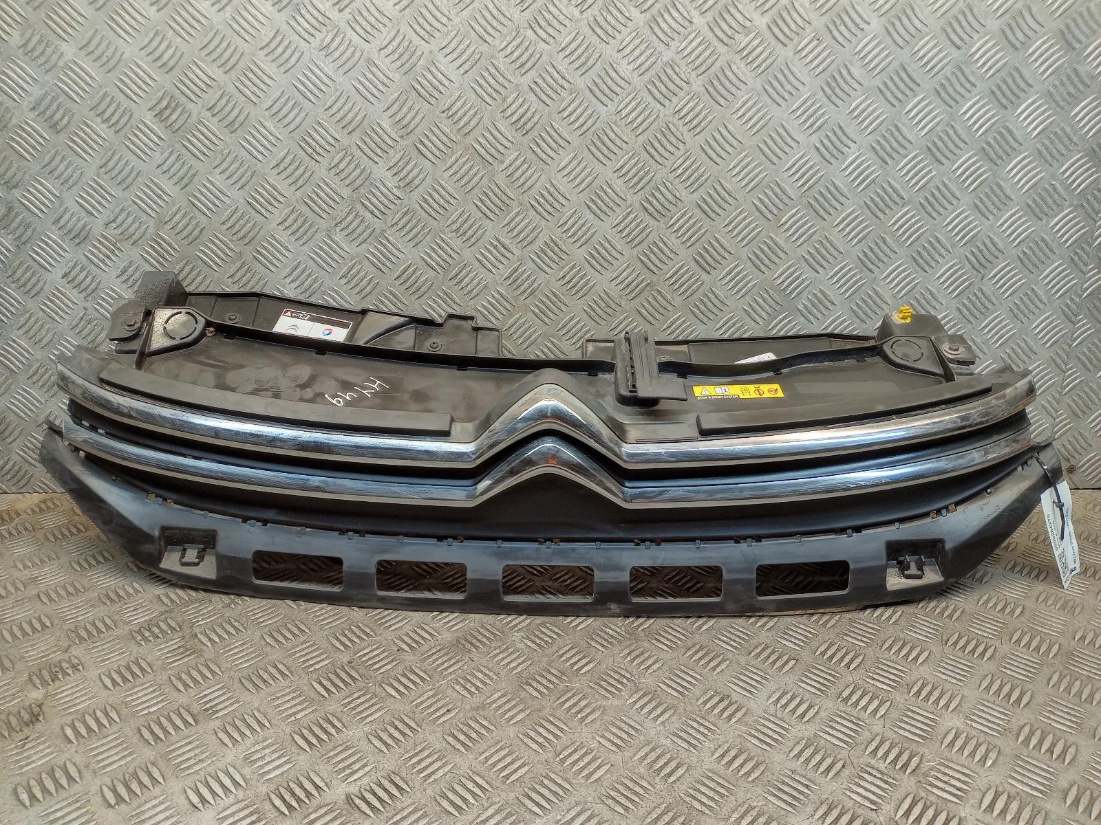 CITROEN C3 GRILLE FRONT BUMPER BADGE 98120634XT 9815113980 MK3 2016 - 2021