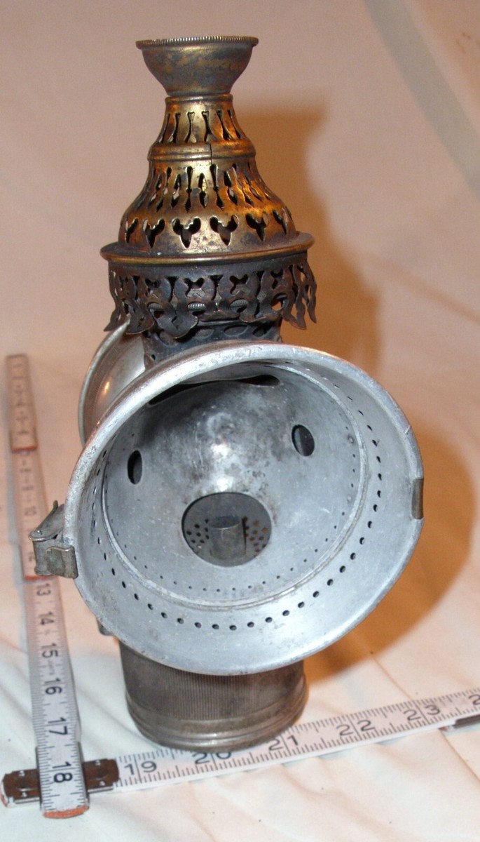 20TH CENTURY MFG. 1890s BICYCLE CARBIDE LANTERN HEADLIGHT LANTERN