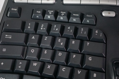 Microsoft Natural Ergonomic 4000 Keyboard Tastatur Ergonomische AZERTY #140 - Bild 2 von 5