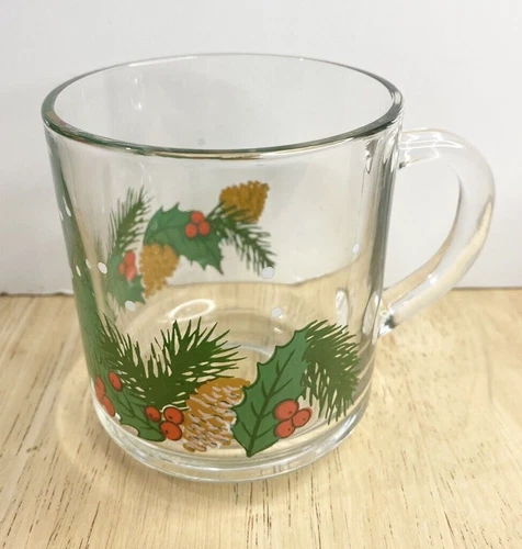 Vintage LIBBEY GLASS CHRISTMAS HOLLY BERRY COFFEE MUG Cup 10 oz