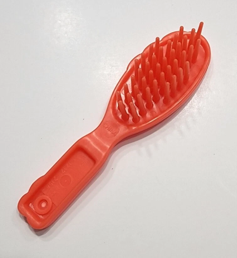 BARBIE HAIR BRUSH ORANGE OVAL STANDARD 1990s SIMPLE PLAIN ONLY DOLL  ACCESSORIES