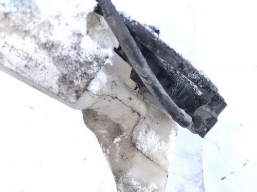 Ford C-MAX 2004 Windshield Windscreen Washer Pump 1s7117k624fd, Ge #1038459-50