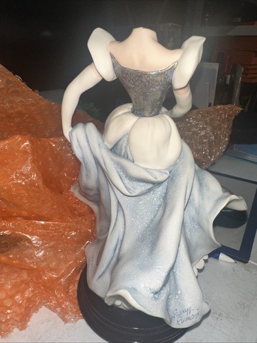 Giuseppe Armani Disney's Cinderella Statue - Picture 20 of 23