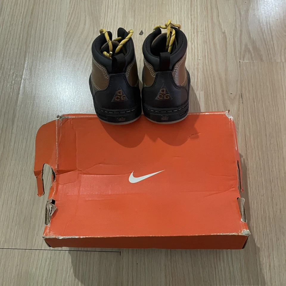 De Colección Nike ACG Woodside Botas Altas Pato para Niños Unisex Talla 9.5C 415080 -200 NUEVAS Foto 4 de 4