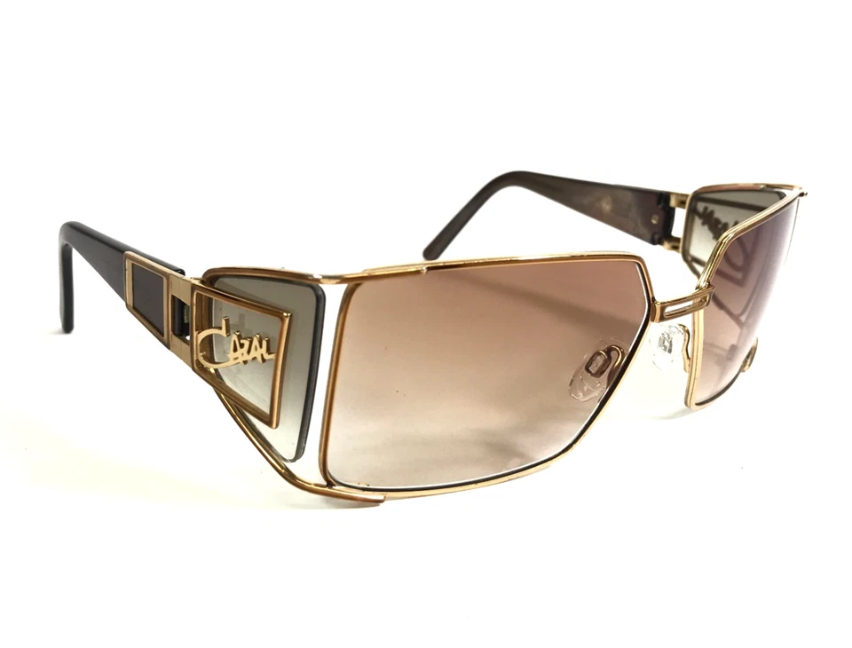 Gafas de sol Cazal 9002 130 doradas marrones envolventes marcos geométricos con protectores laterales Foto 3 de 4