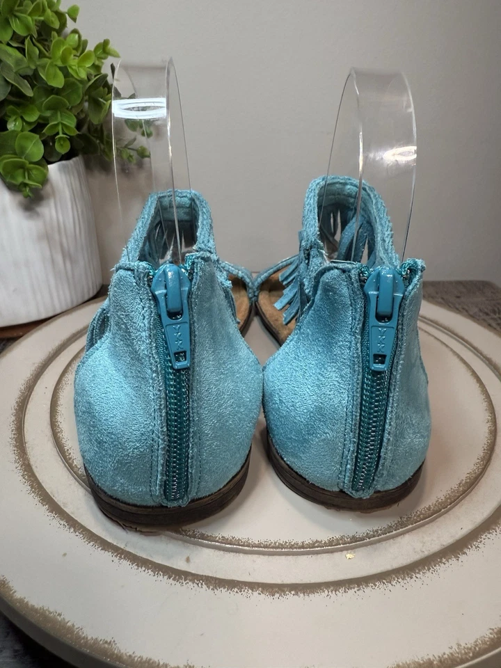 Sandalias Gladiador Minnetonka Niñas Flecos Talla 2 Turquesa Gamuza Boho Festival Foto 4 de 4