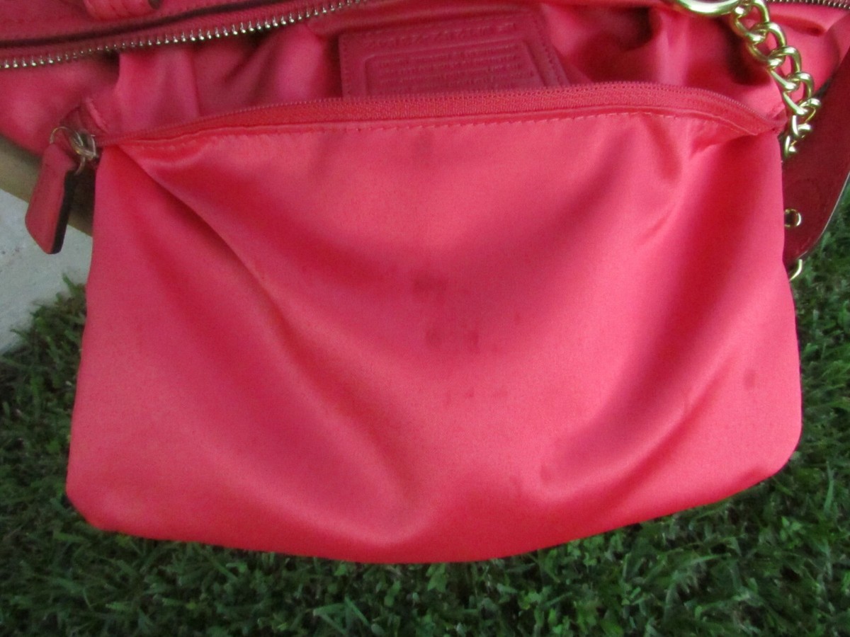 Coach 23842 Poppy Eyelet Pink Leather Chain Link Strap Coach 23842 Poppy Eyelet Pink Leather Chain Link Strap