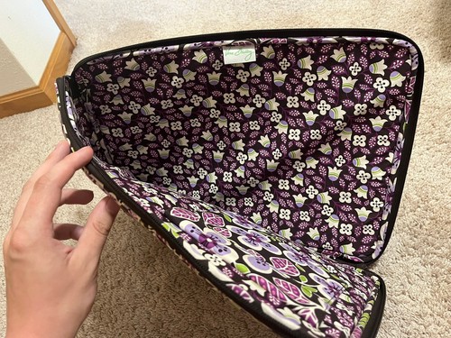 Vera Bradley Petali di prugna trapuntati cotone custodia laptop 11x14"" ritirata - Foto 3 di 7