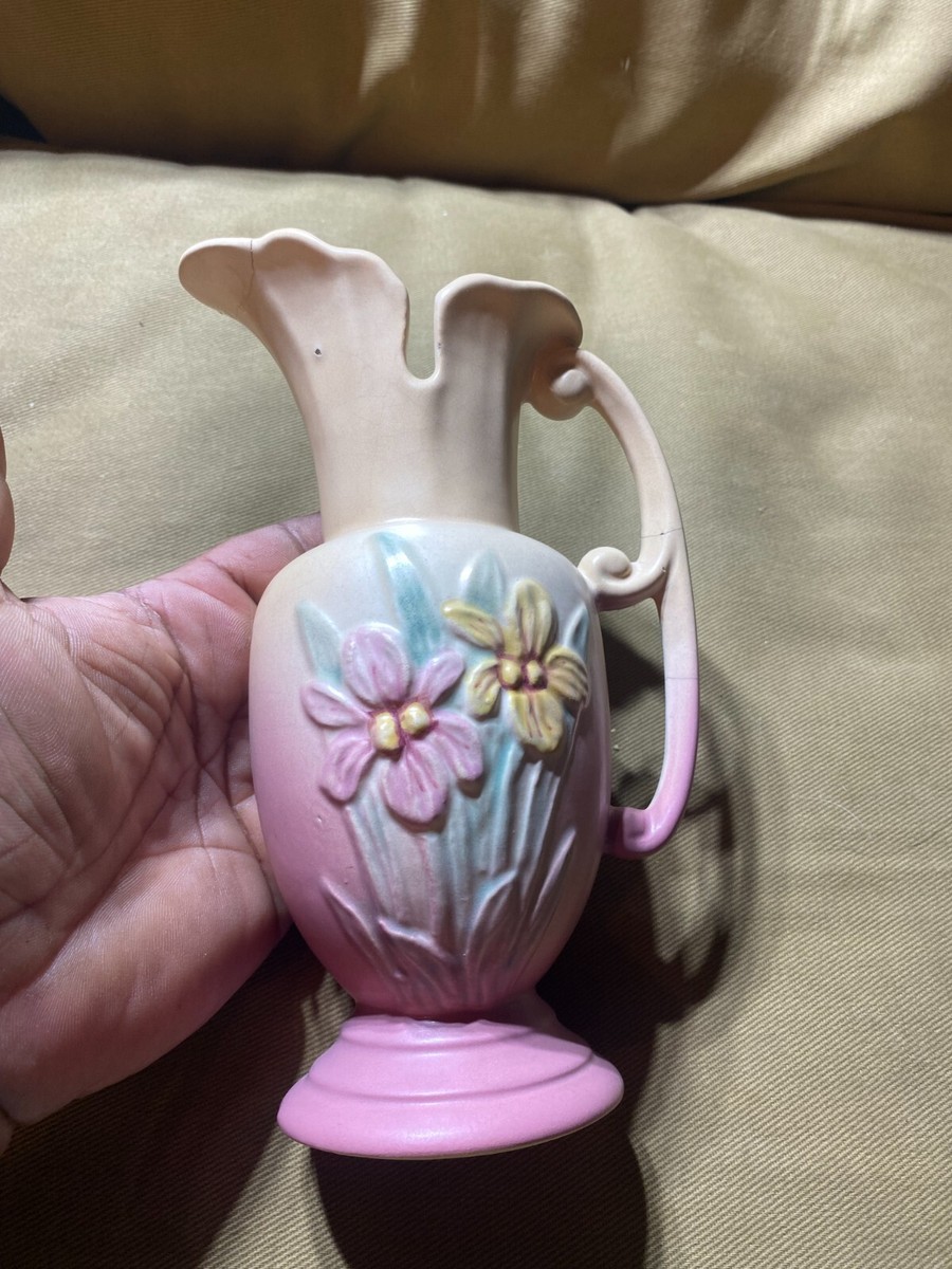 Vintage Hull Art Pottery USA 401-8 Floral Pitcher 8.25
