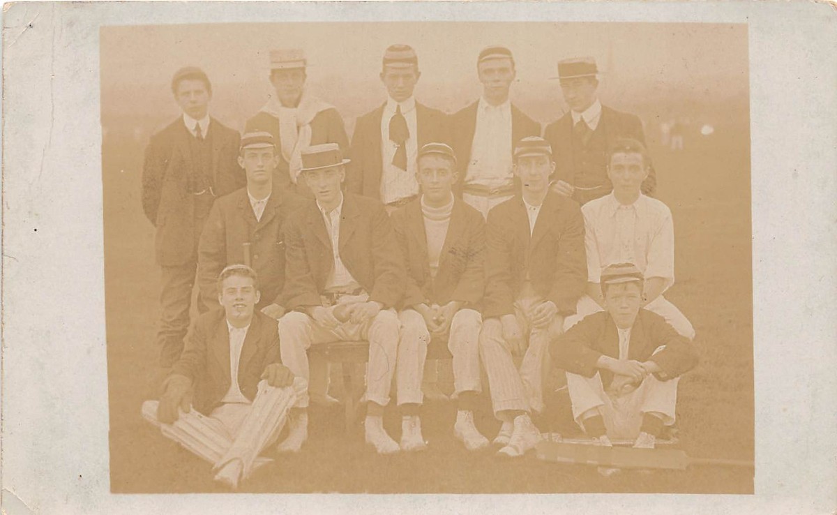 ANCIENNE CARTE POSTALE PHOTOGRPAHIE DUO JEUNES HOMMES