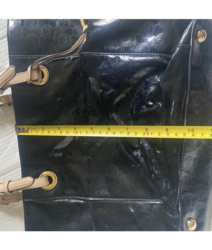 Michael Kors Jet Set Travel Black Saffiano Leather Medium Tote for  