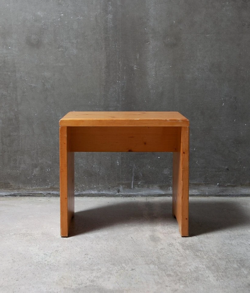 Charlotte Perriand Les Arcs Stool Pine Wood Size H 16.5 x W 17.5 x D 11.4 in - Image 2 of 4