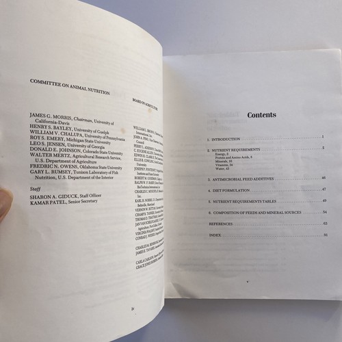 Requisitos nutricionales de los cerdos, libro de prensa de la Academia Nacional (1990), agricultura - Imagen 5 de 11
