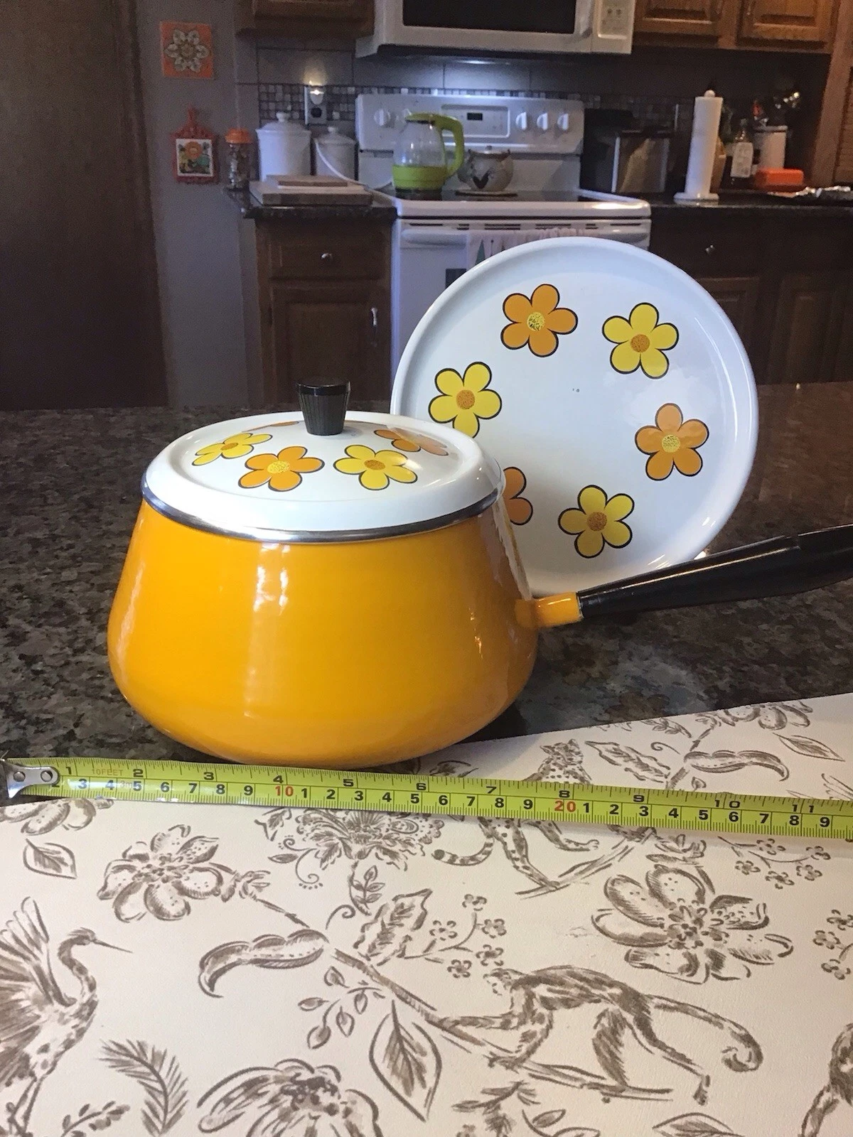 VINTAGE FANCIPANS ENAMEL Fondue Pot Yellow Orange Flowers Hippie 1970s FRANCE