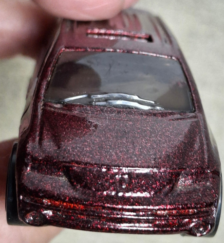 DODGE CARAVAN/ 1998 Hot Wheels First Editions Series / Burgundy Metalflake - Picture 7 of 11