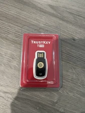 FIDO2 U2F Security Key Passkey Two-Factor Authentication (2FA) USB Black 