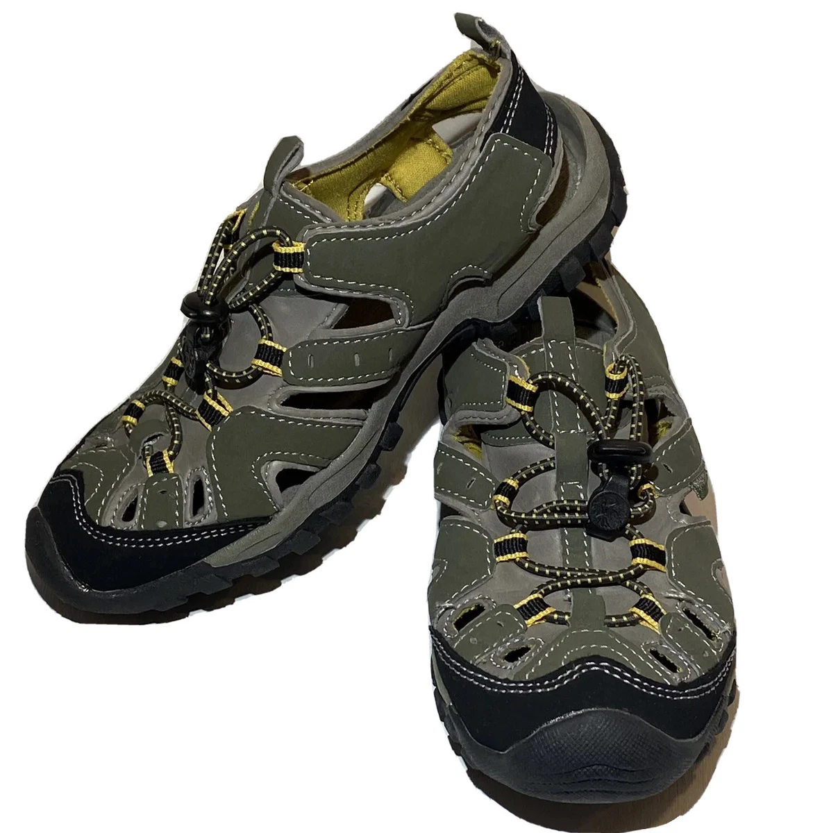 Best hotsell water sandals