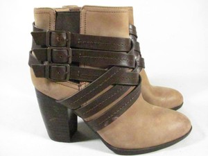 sofft ankle boots