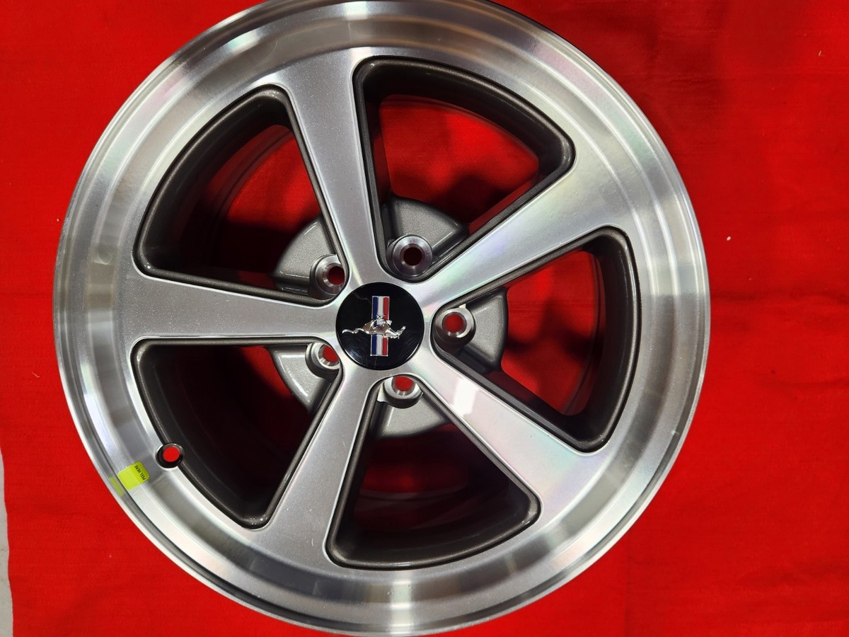 Ford Mustang Machined 17 Inch OEM Wheel 2003 to 2004 for sale