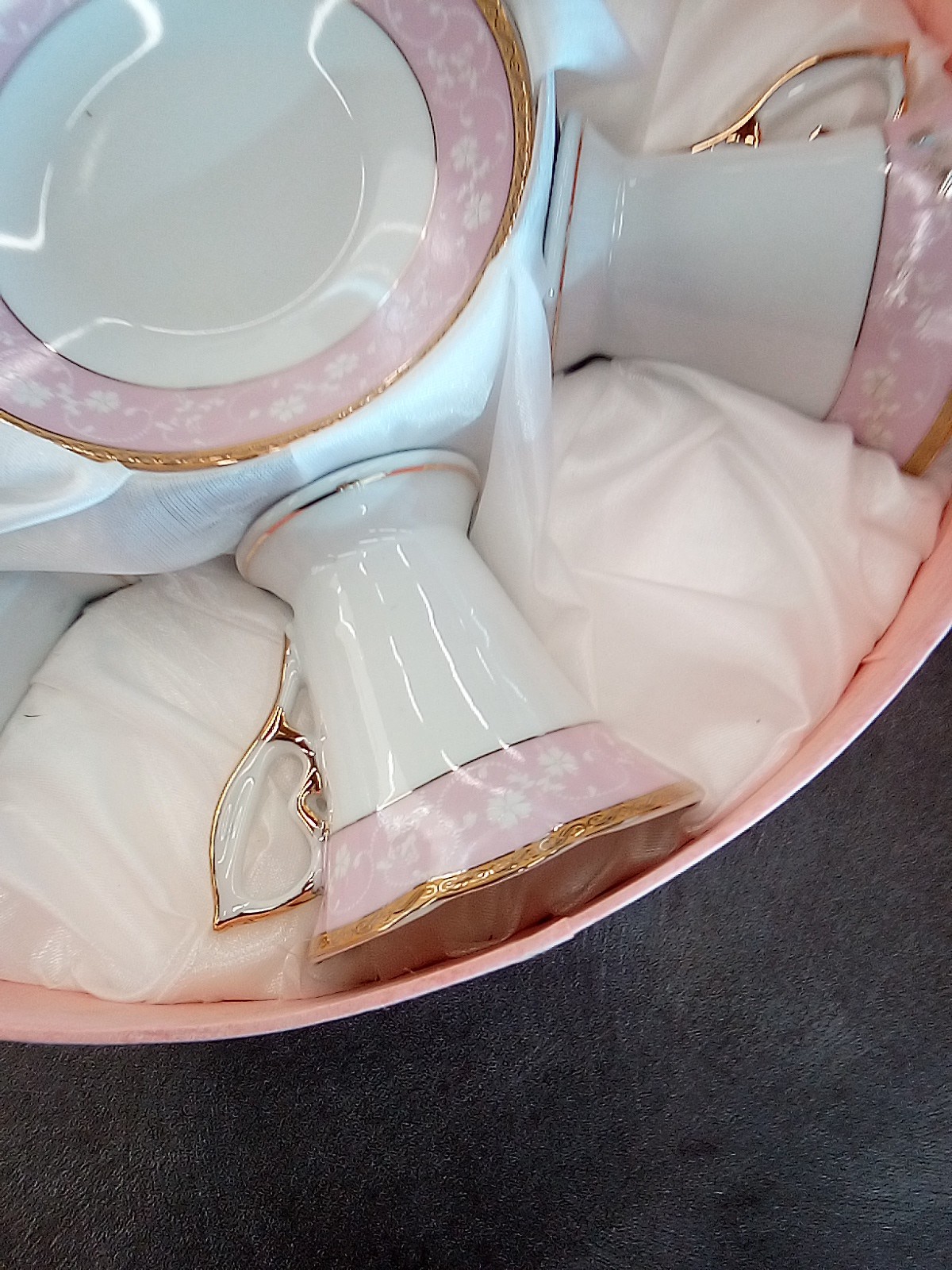 Vintage Japan Fine Porcelain Demitasse Cup Saucers Set of 6 White Gold Trim New