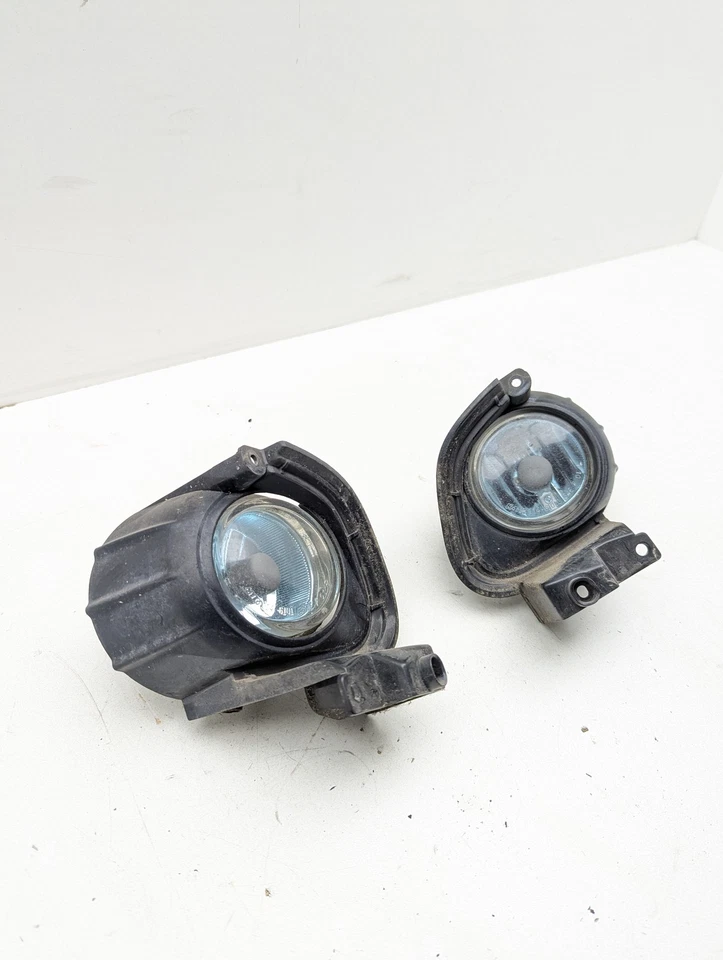 2004 2005 2006 2007 2008 MAZDA RX8 FOG LIGHT PAIR - Image 3 of 4
