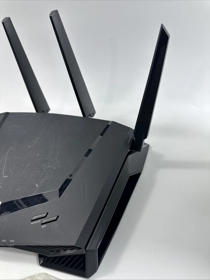 NETGEAR Nighthawk Pro Gaming XR500 Wi-Fi Router Up to 2.6 Gbps XR500-100NAS - Image 3 of 4