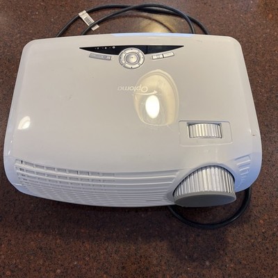 Optoma HD20 Projector.  Needs Bulb And Had Verticals Lines   Possible Parts Only