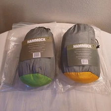  Hammock 400-lb. weight capacity 2-Person Machine Washable Green Orange
