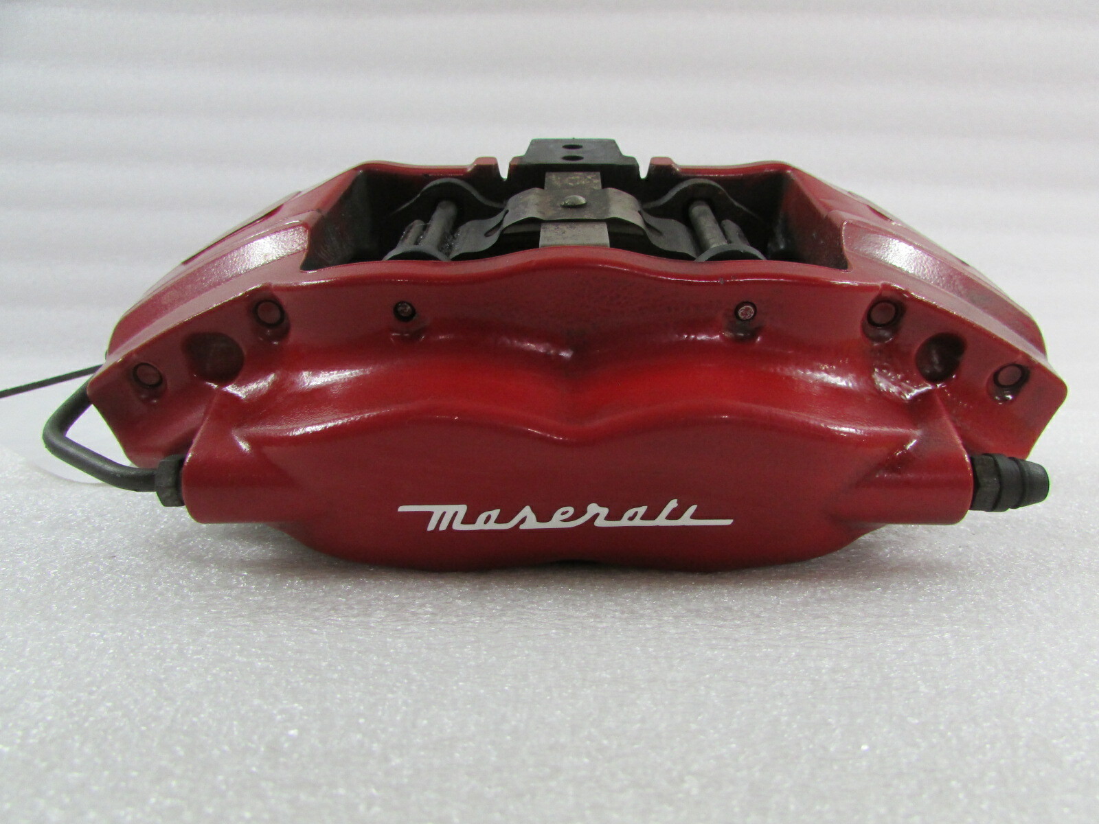 Maserati Ghibli Q4,  RH, Right Rear Brake Caliper, Red 