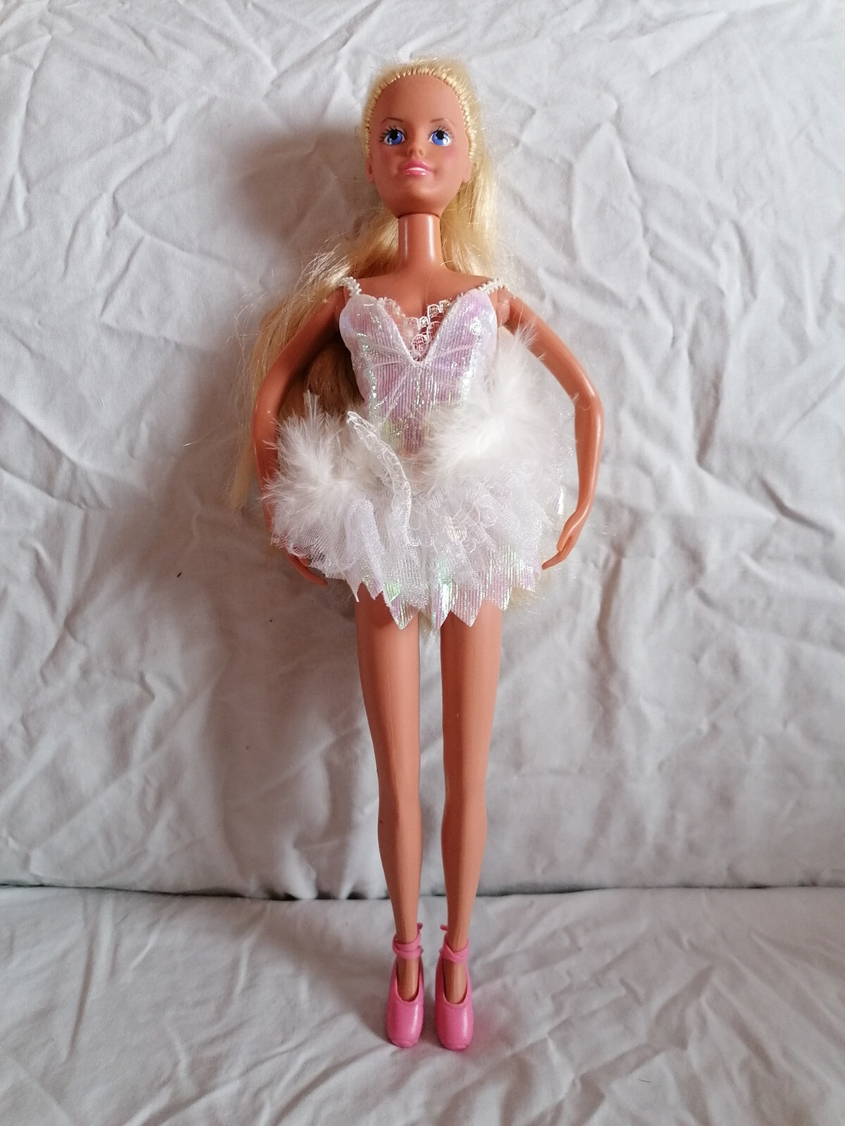Vintage Magic Moves Ballerina Sindy doll 2000 eBay