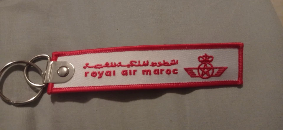 Porte Clé Brodé Avion Flamme Royal Air Maroc - Photo 2/3