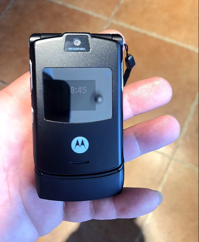 Motorola RAZR V3 Retro Flip Phone - All Colours Unlocked-Pristine - Afbeelding 53 van 71