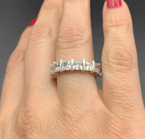 Prinzessschliff Zirkonia Eternity Bandring Größe 5,5 Sterlingsilber - Bild 3 von 9